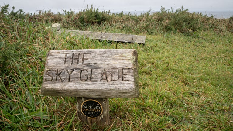 Sky gazing bench at Carnewas at Bedruthan
